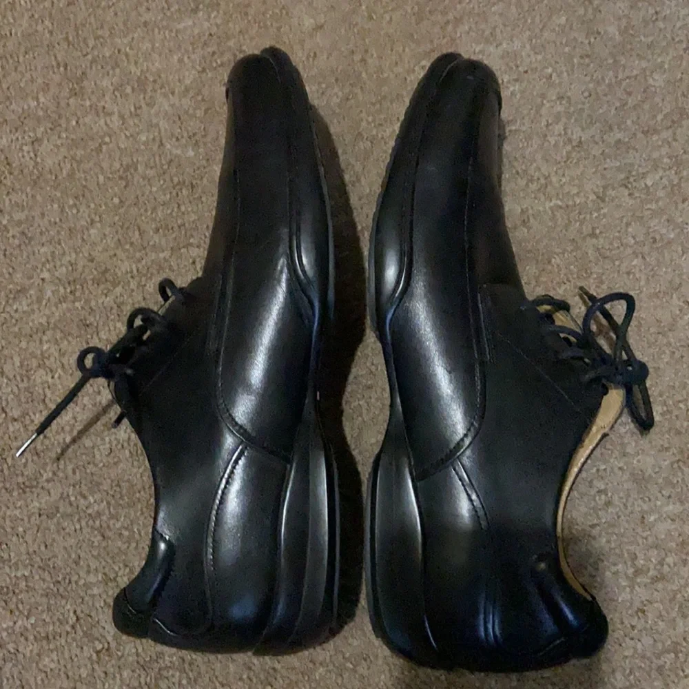 Hush puppies black size 11 US - Picture 3 of 6